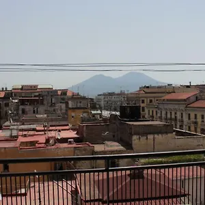 Couette-café La Perla, Naples